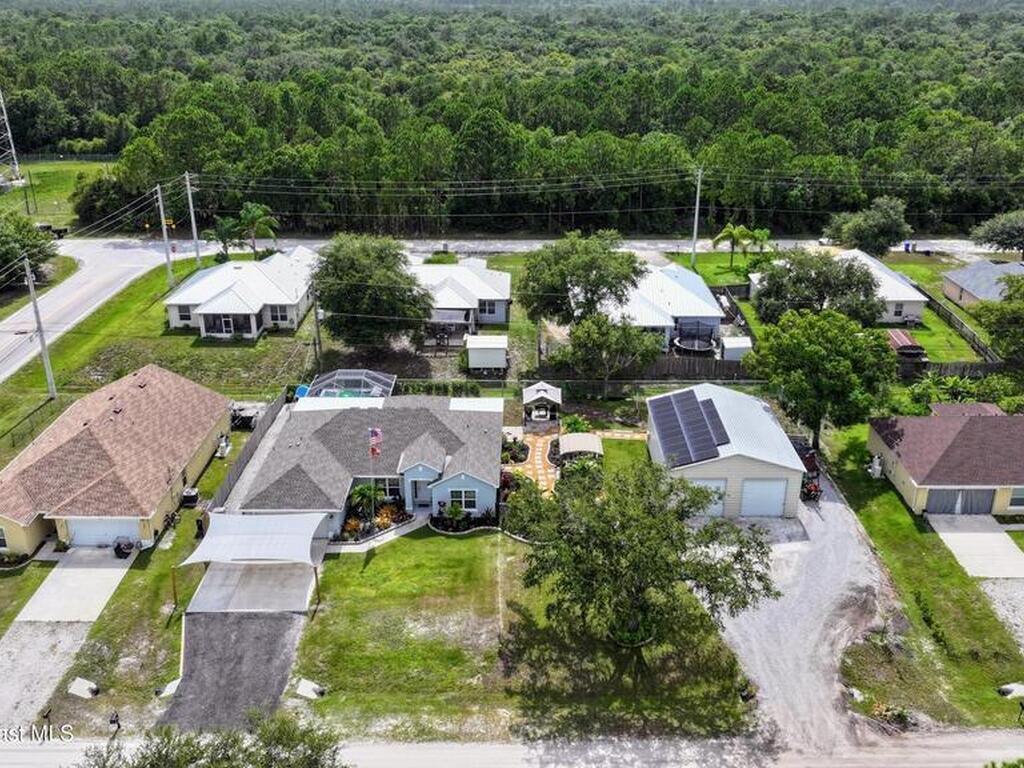 8325 105th Court, Vero Beach, FL 32967