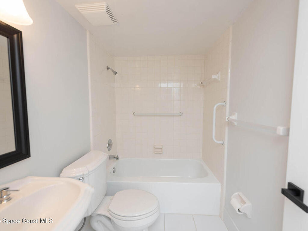 1049 Rockledge Drive, Rockledge, FL 32955