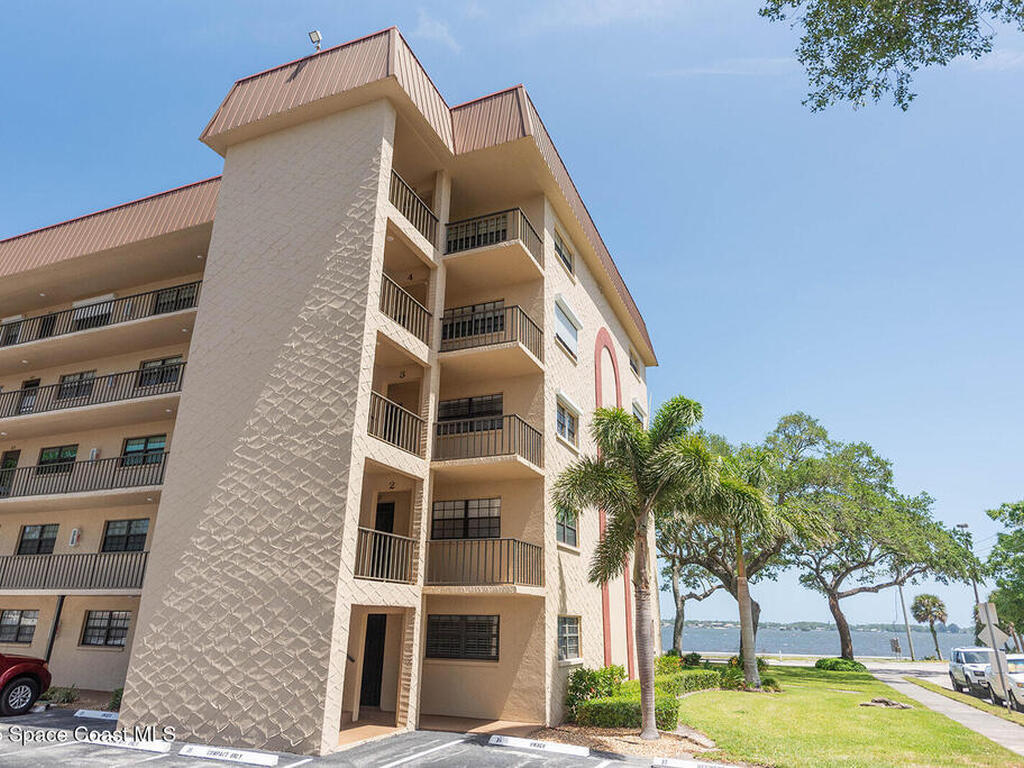 1049 Rockledge Drive, Rockledge, FL 32955