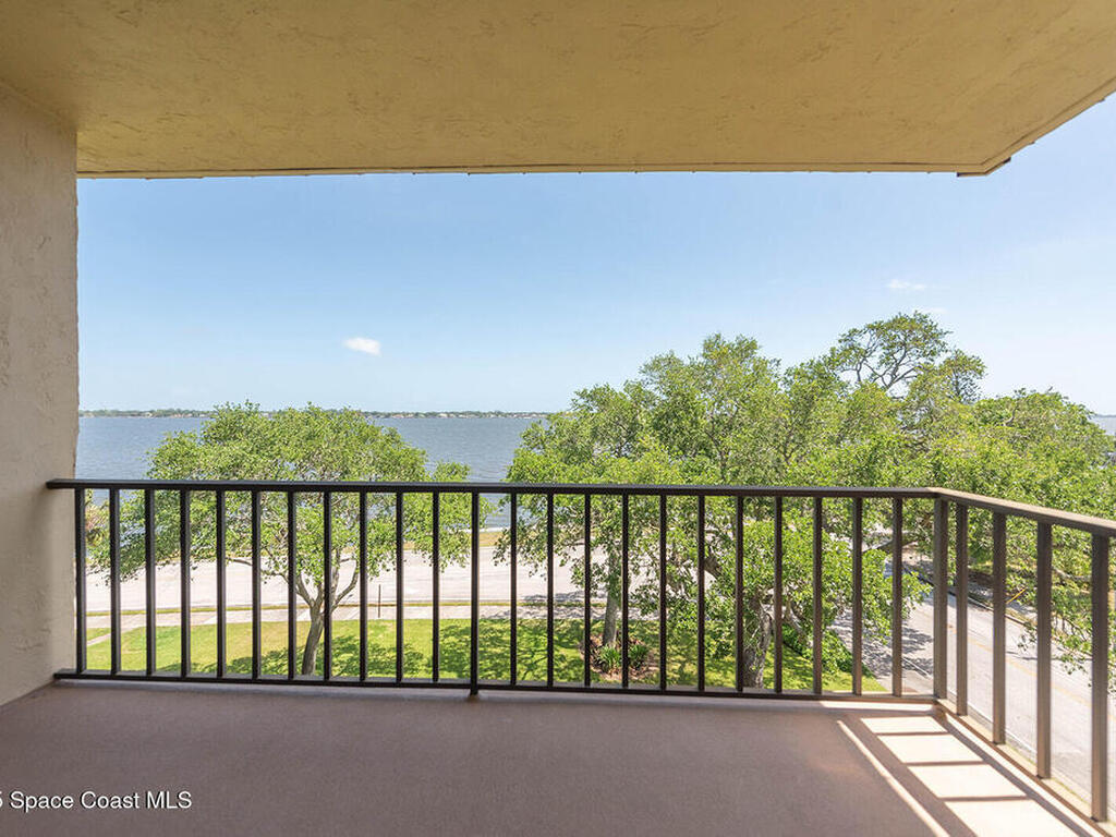 1049 Rockledge Drive, Rockledge, FL 32955