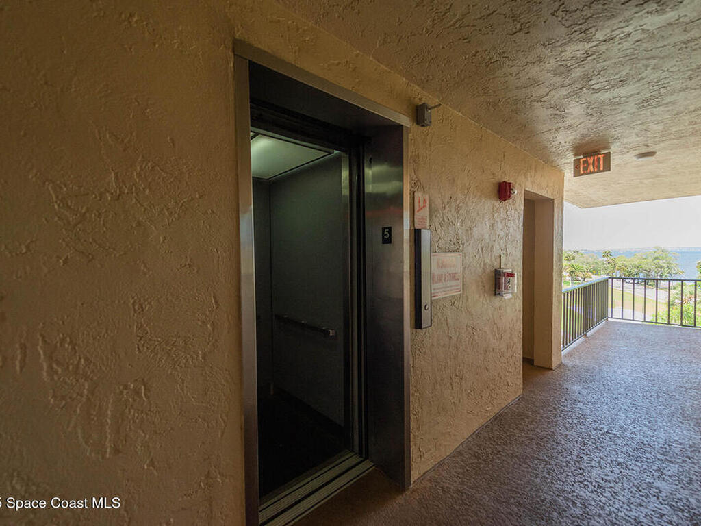1049 Rockledge Drive, Rockledge, FL 32955