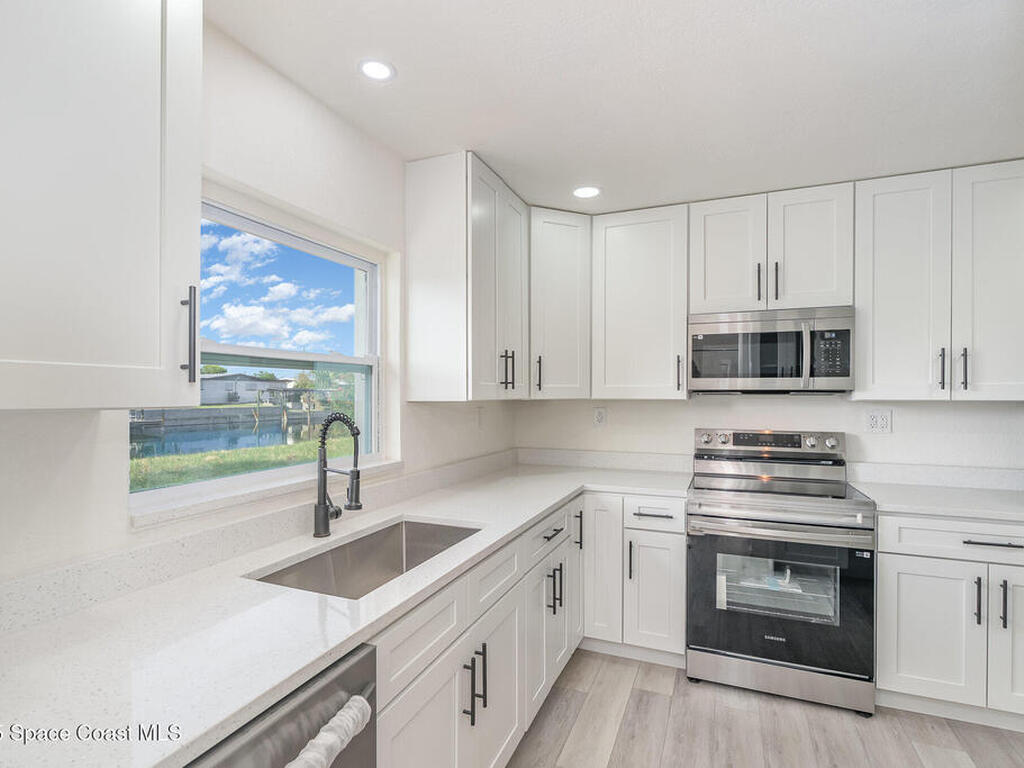 320 Alabama Avenue, Merritt Island, FL 32953
