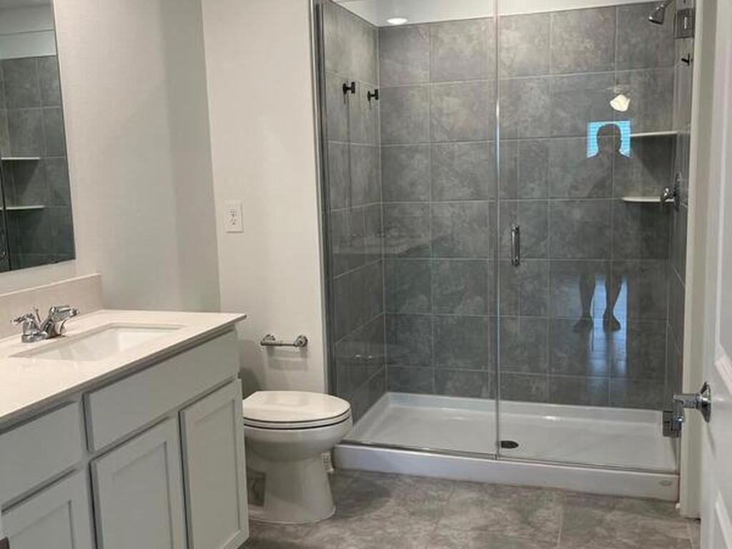 4255 Pebbles Throw Drive, Kissimmee, FL 34746