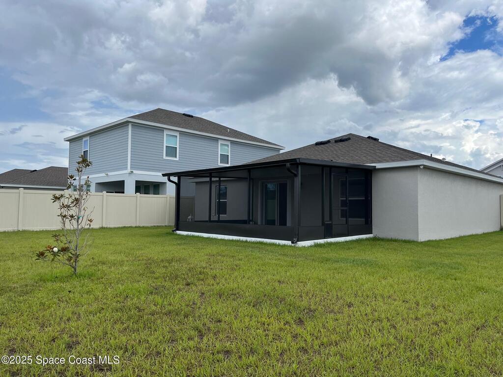 4255 Pebbles Throw Drive, Kissimmee, FL 34746