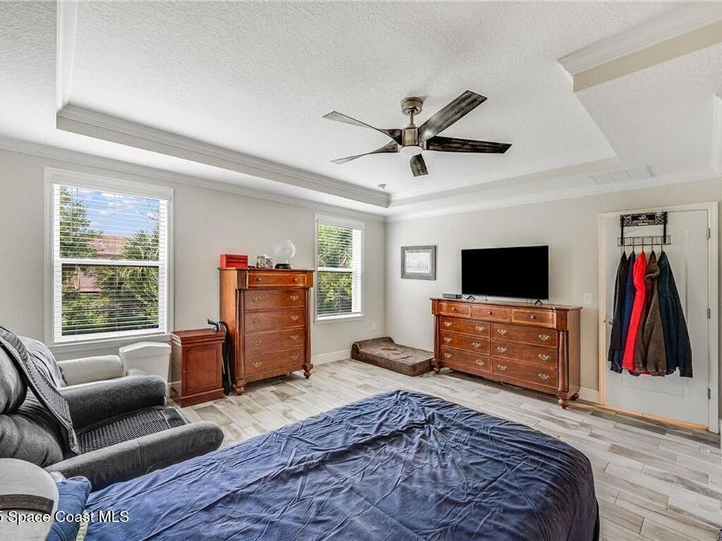 8977 101st Avenue, Vero Beach, FL 32967