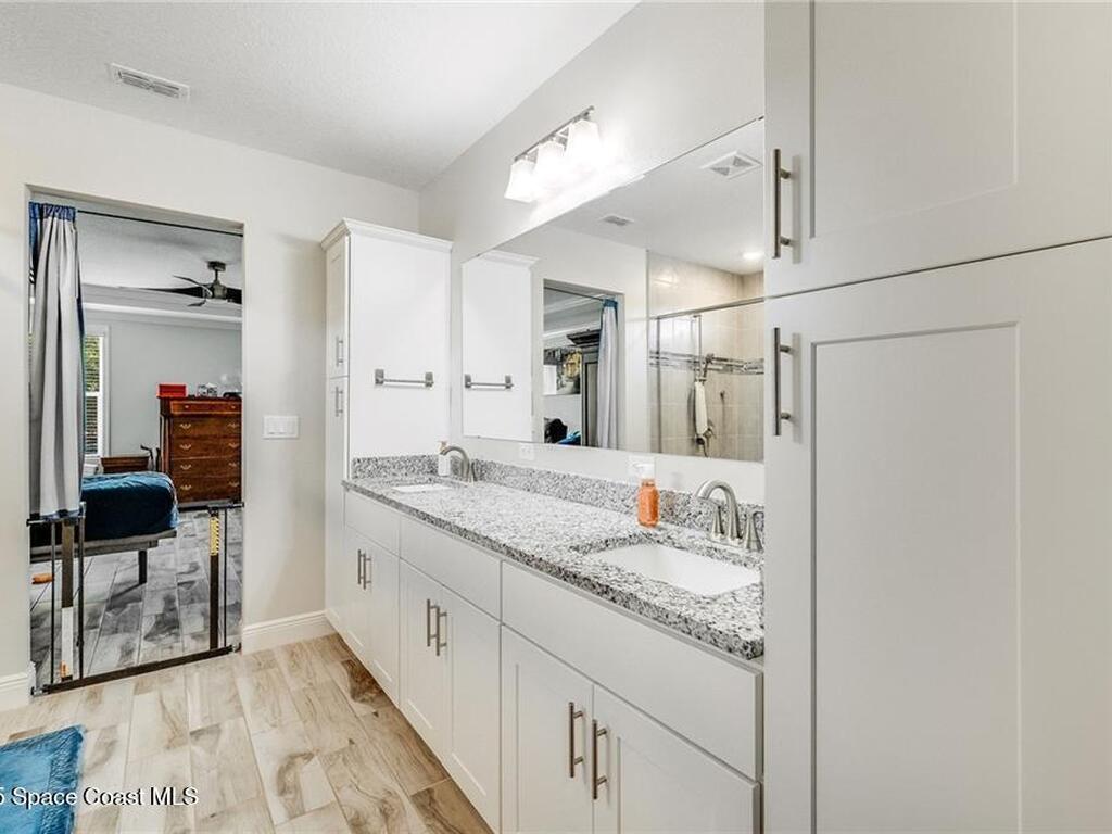 8977 101st Avenue, Vero Beach, FL 32967