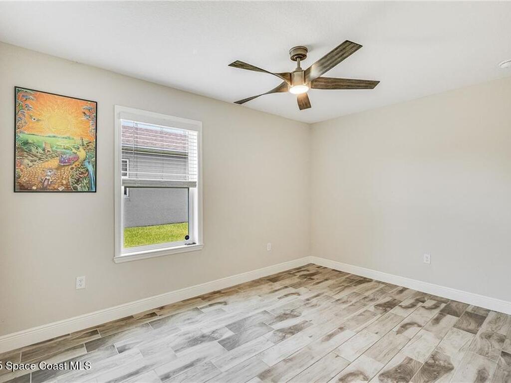 8977 101st Avenue, Vero Beach, FL 32967
