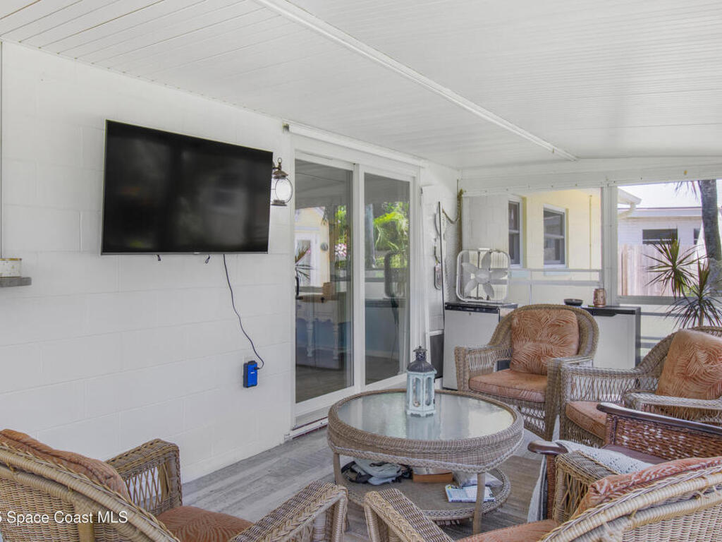 1195 Yacht Club Boulevard, Satellite Beach, FL 32937