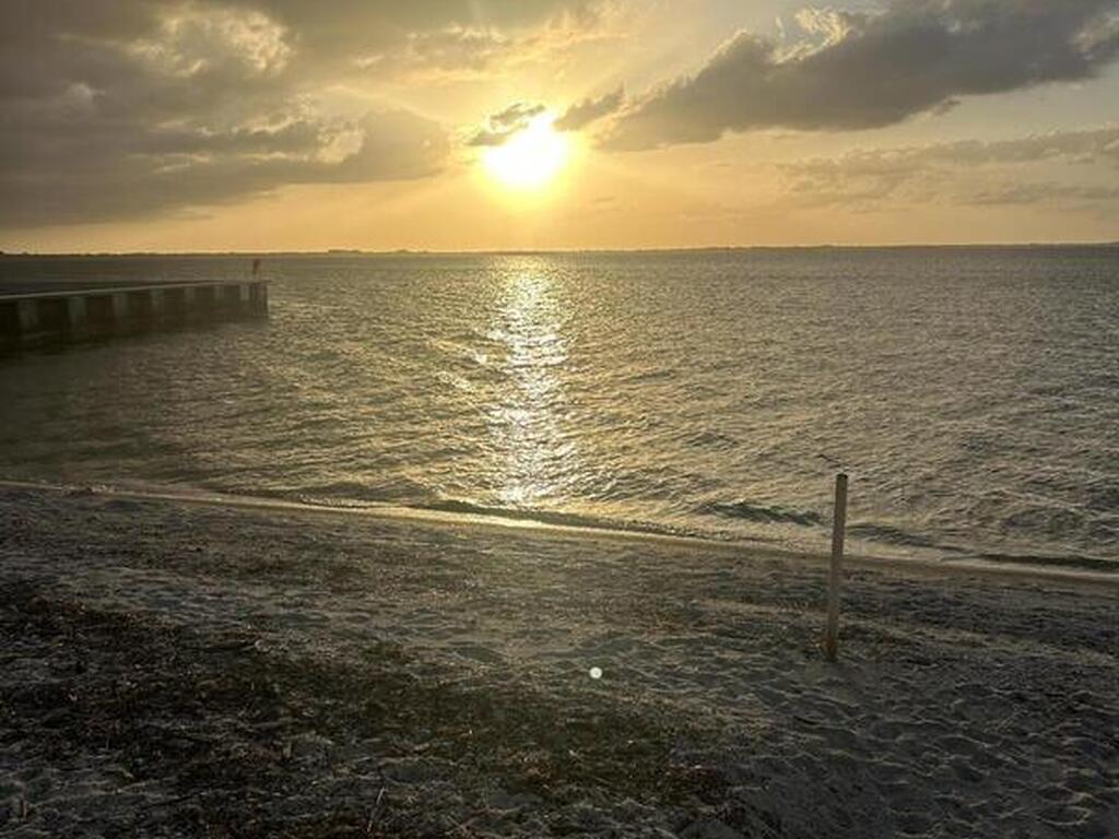 1195 Yacht Club Boulevard, Satellite Beach, FL 32937