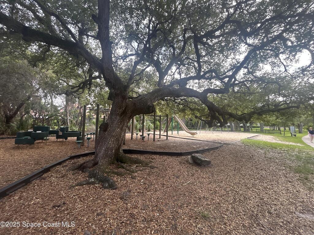 1195 Yacht Club Boulevard, Satellite Beach, FL 32937