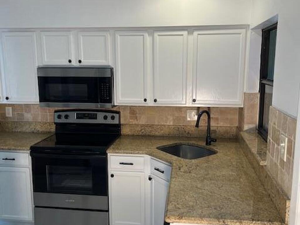 124 E Dover Street, Satellite Beach, FL 32937