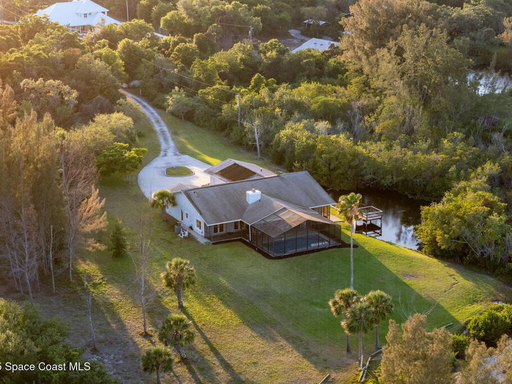 9605 S Tropical Trail, Merritt Island, FL 32952