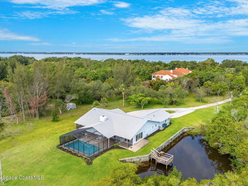 9605 S Tropical Trail, Merritt Island, FL 32952