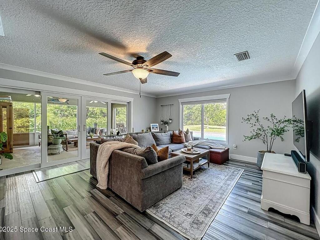 1425 Lester Court, Merritt Island, FL 32952