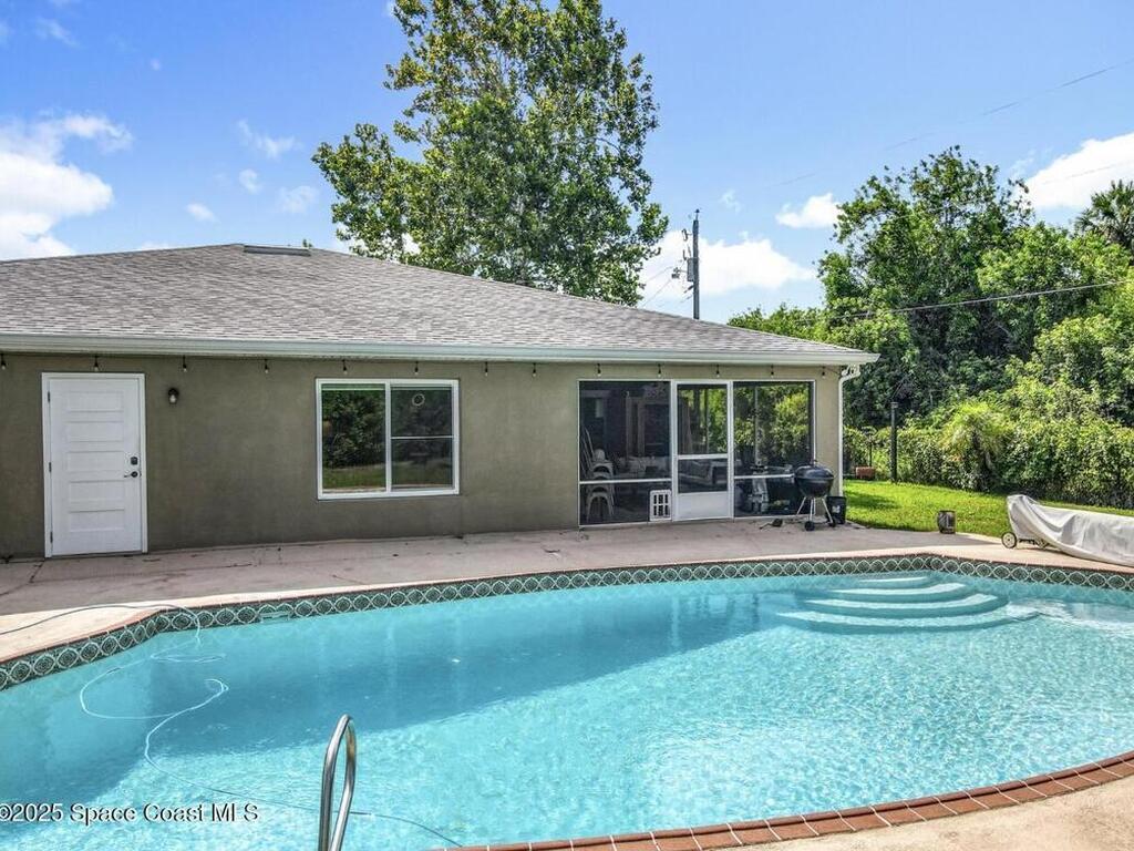 1425 Lester Court, Merritt Island, FL 32952