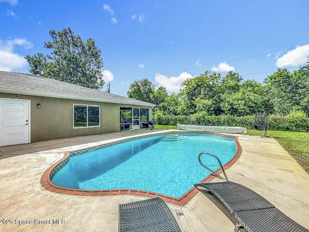 1425 Lester Court, Merritt Island, FL 32952