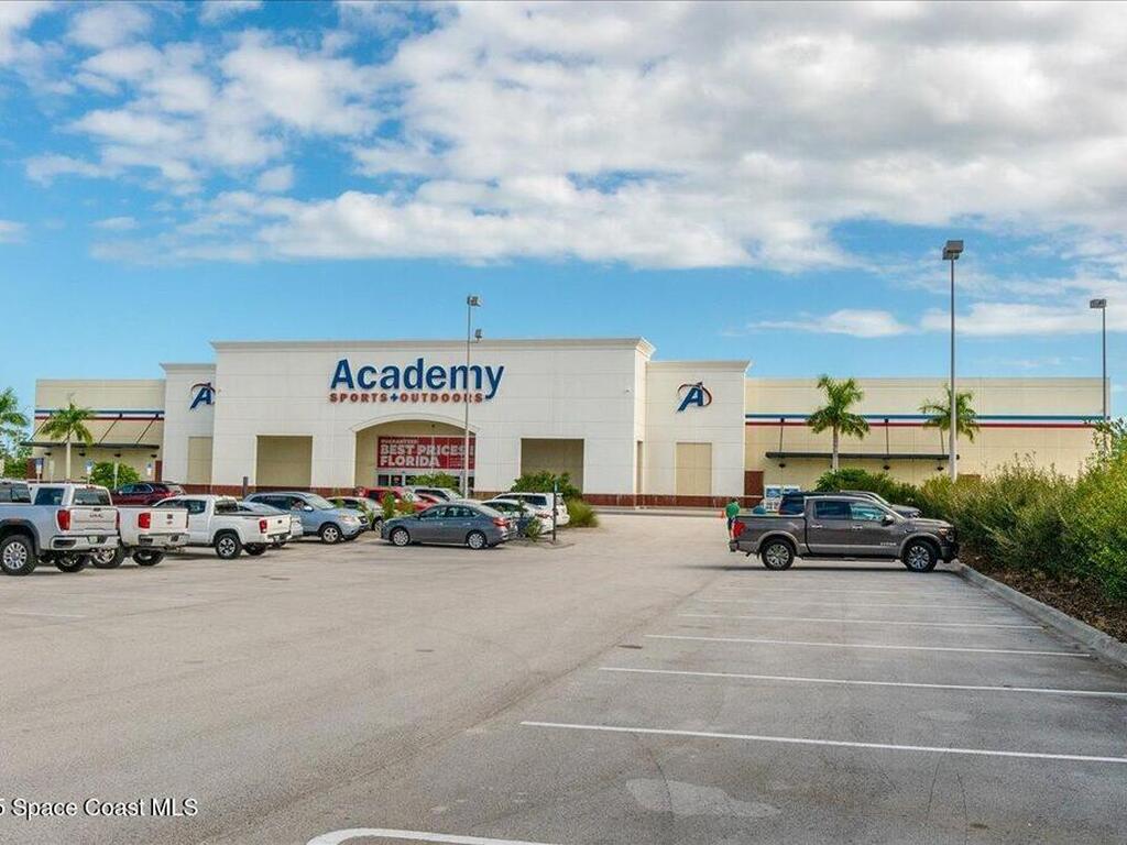 1351 Meadowbrook Road, Palm Bay, FL 32905