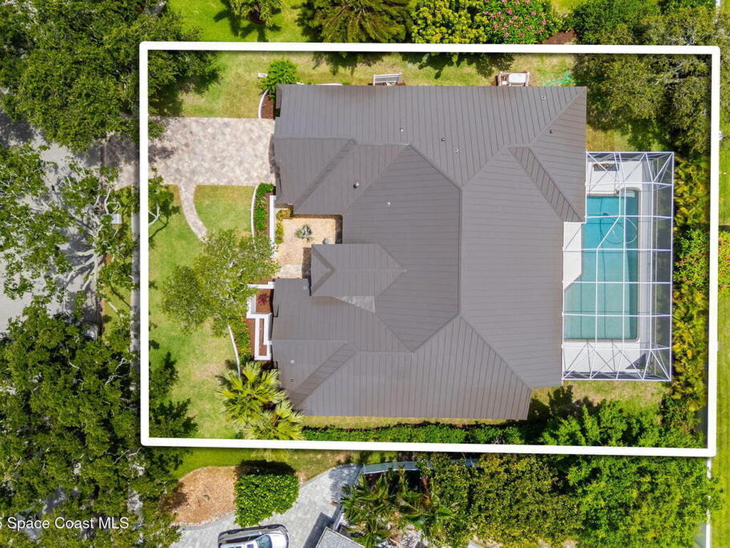 881 Peregrine Drive, Indialantic, FL 32903