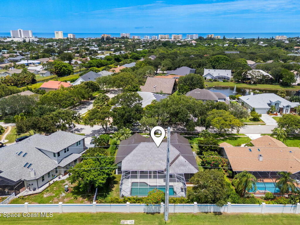 881 Peregrine Drive, Indialantic, FL 32903