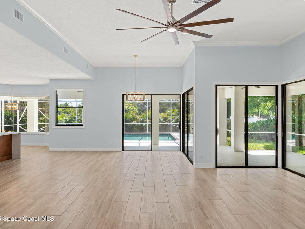 881 Peregrine Drive, Indialantic, FL 32903