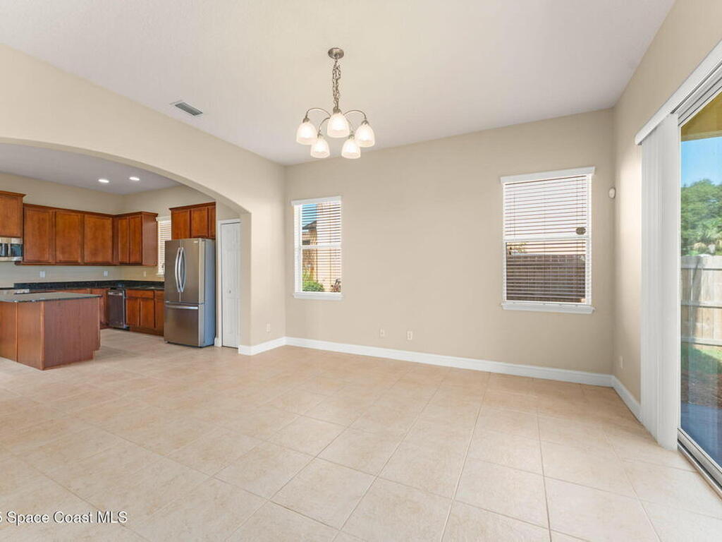 2032 Elkins Point Point, Melbourne, FL 32935