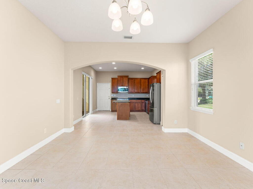 2032 Elkins Point Point, Melbourne, FL 32935