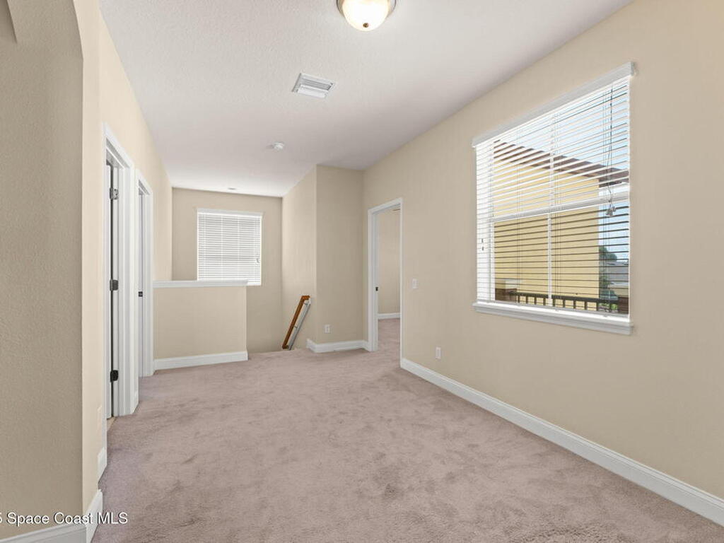 2032 Elkins Point Point, Melbourne, FL 32935