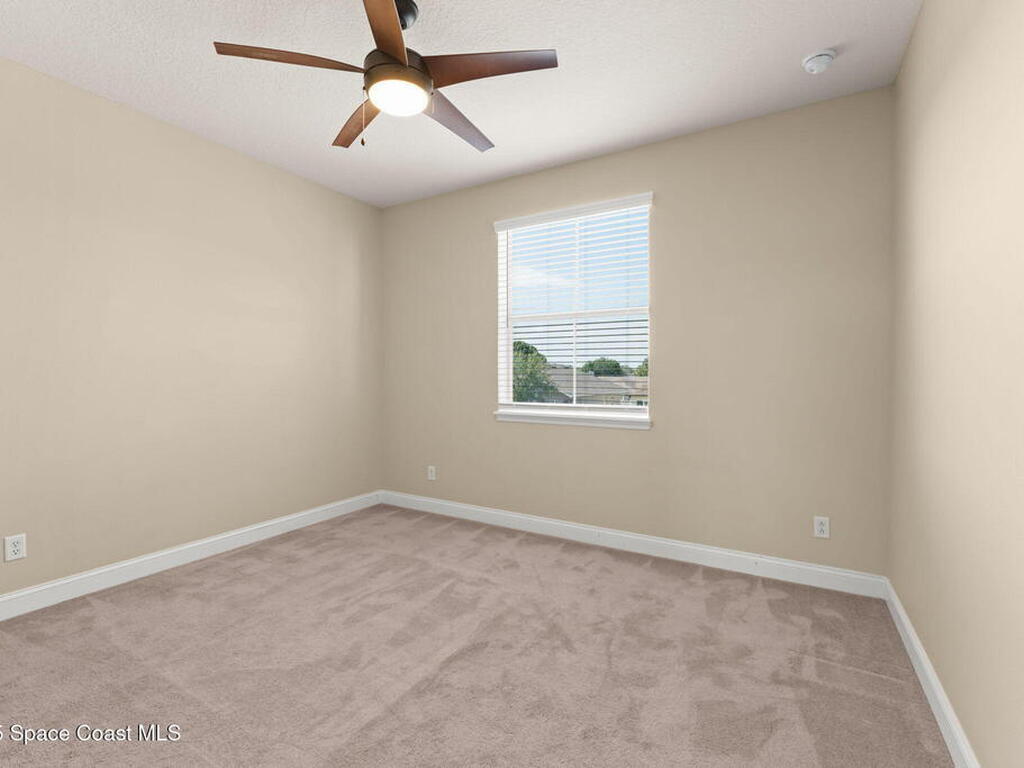 2032 Elkins Point Point, Melbourne, FL 32935