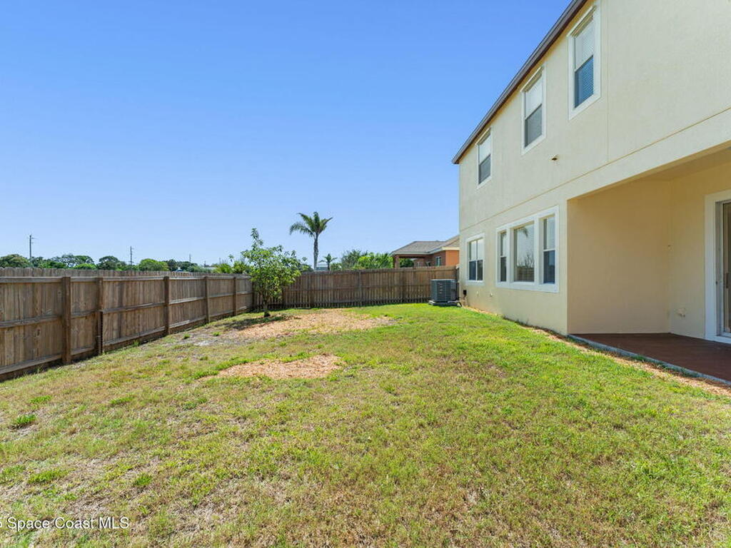 2032 Elkins Point Point, Melbourne, FL 32935