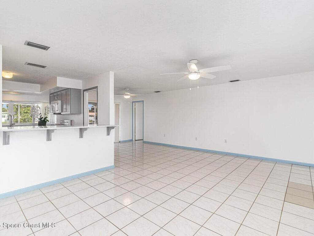 55 Yacht Haven Drive, Cocoa Beach, FL 32931