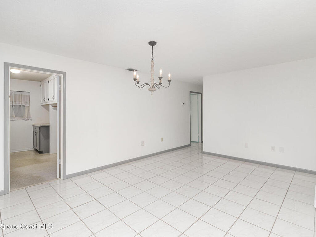 55 Yacht Haven Drive, Cocoa Beach, FL 32931
