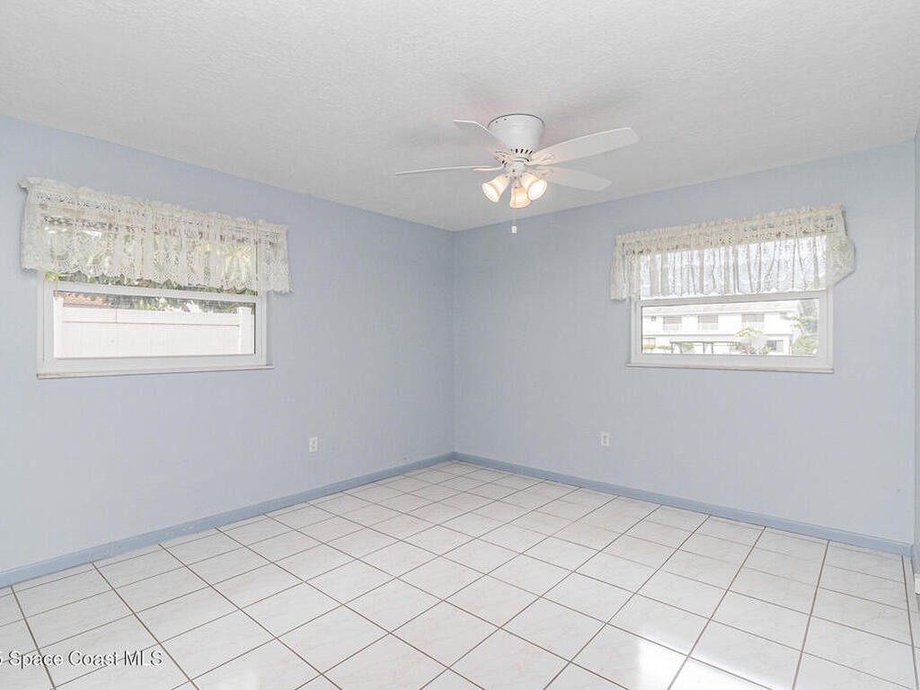 55 Yacht Haven Drive, Cocoa Beach, FL 32931