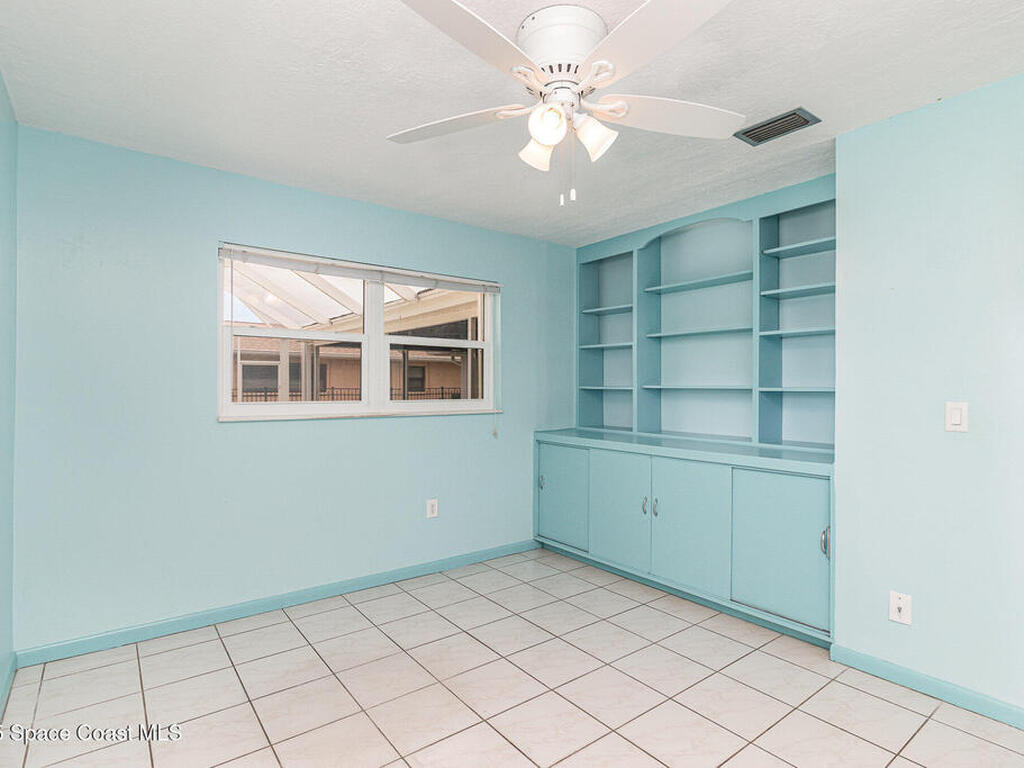 55 Yacht Haven Drive, Cocoa Beach, FL 32931