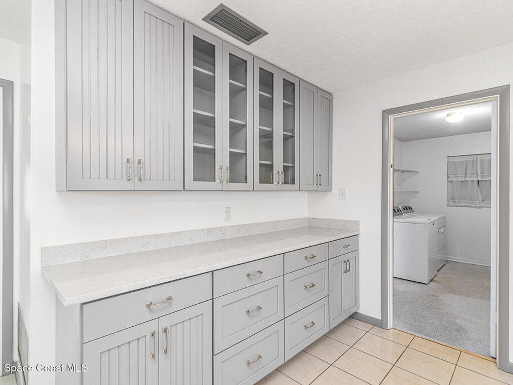 55 Yacht Haven Drive, Cocoa Beach, FL 32931