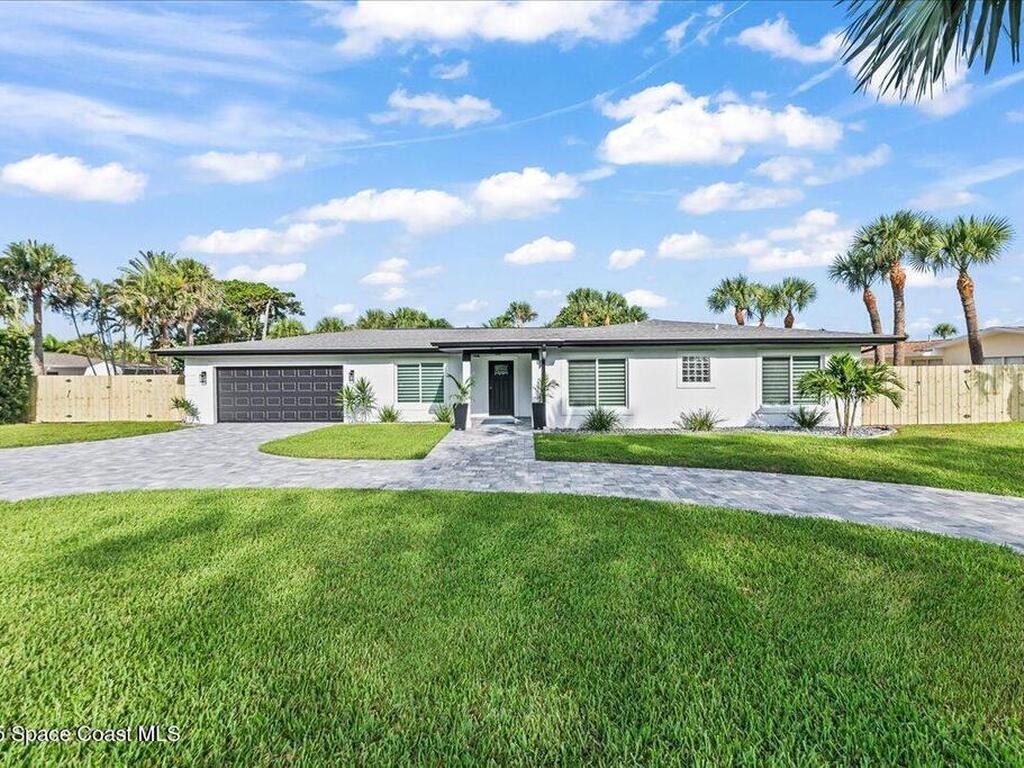 300 Oak Street, Melbourne Beach, FL 32951