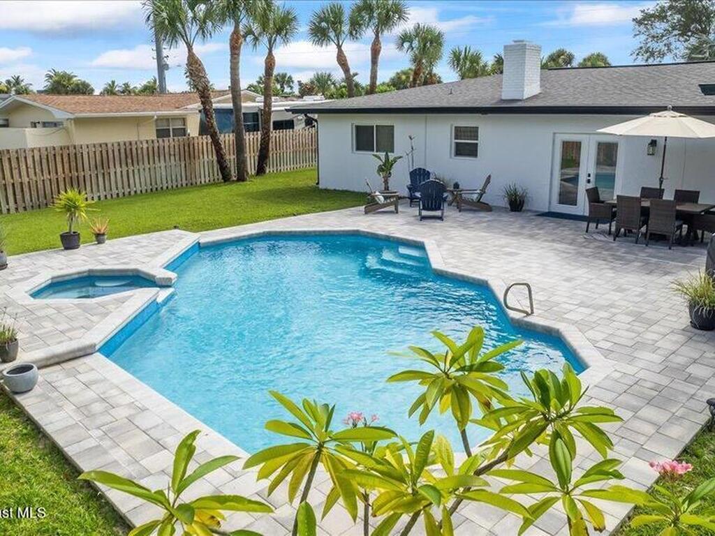 300 Oak Street, Melbourne Beach, FL 32951