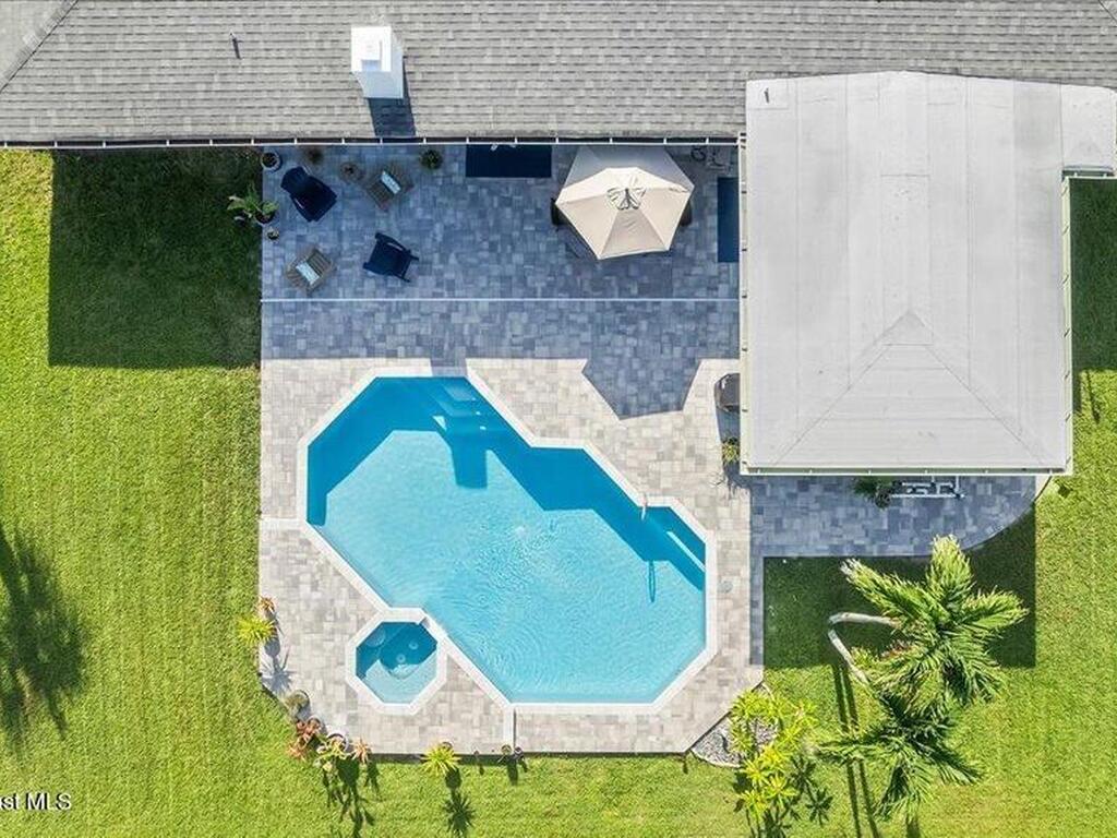 300 Oak Street, Melbourne Beach, FL 32951