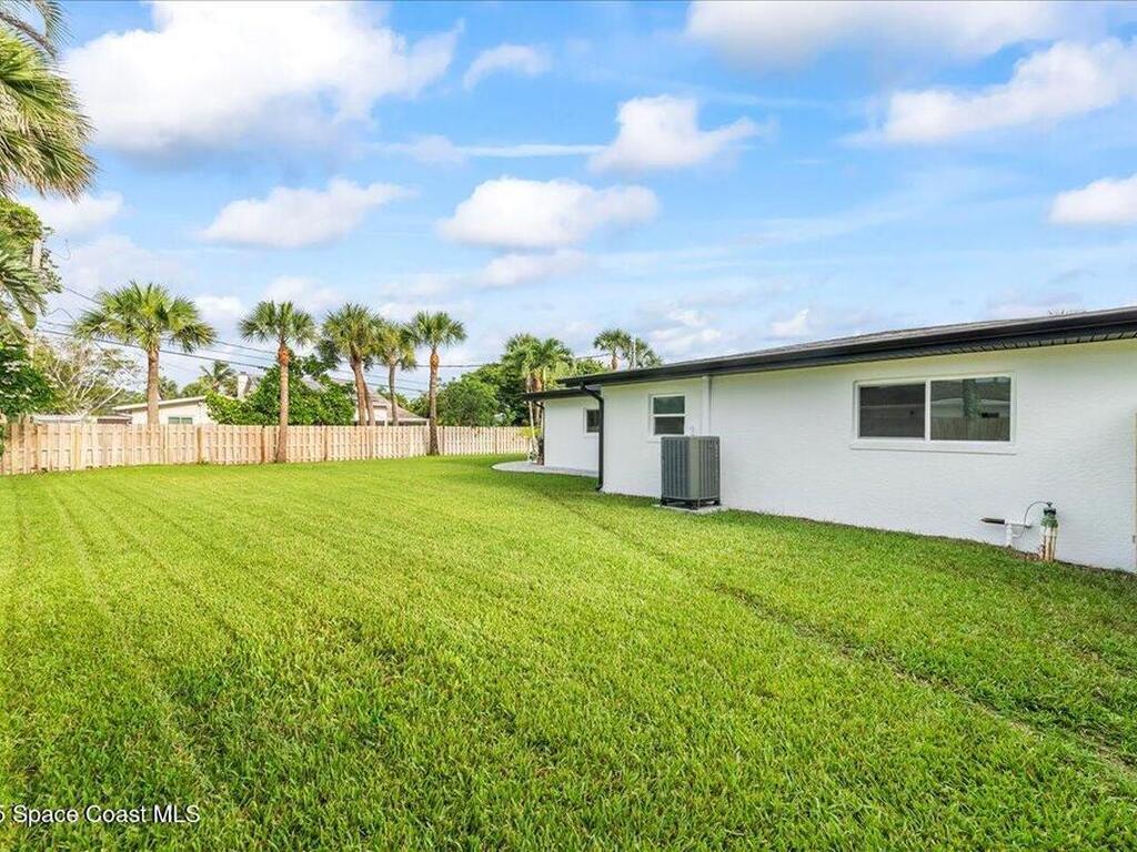 300 Oak Street, Melbourne Beach, FL 32951