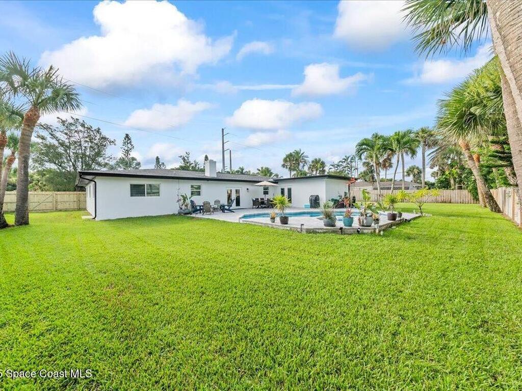 300 Oak Street, Melbourne Beach, FL 32951