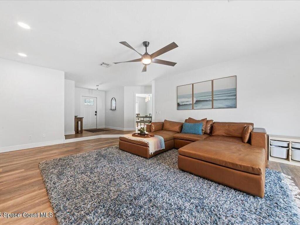 300 Oak Street, Melbourne Beach, FL 32951