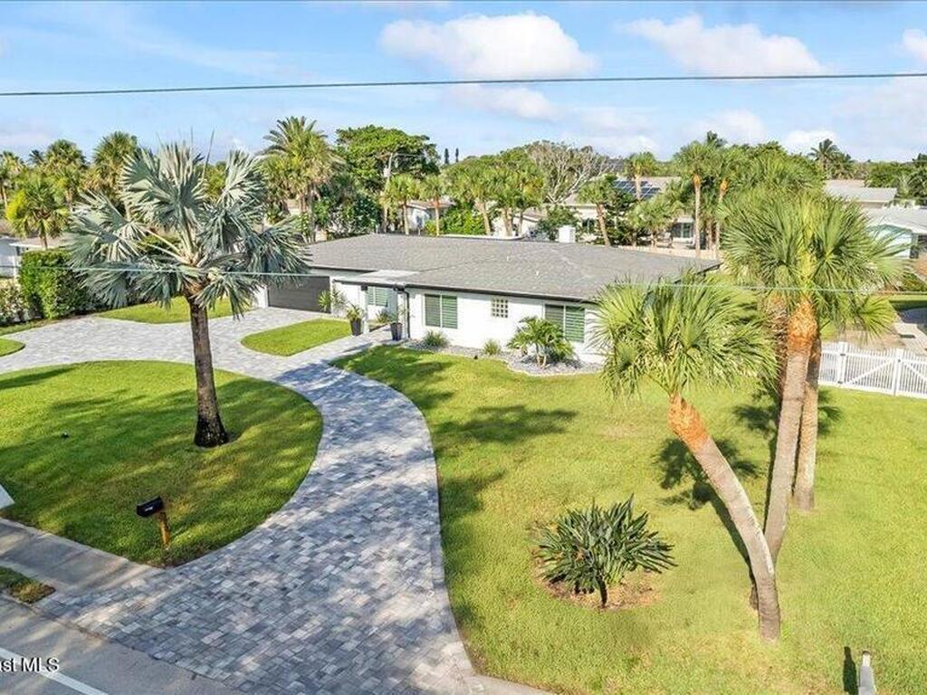 300 Oak Street, Melbourne Beach, FL 32951