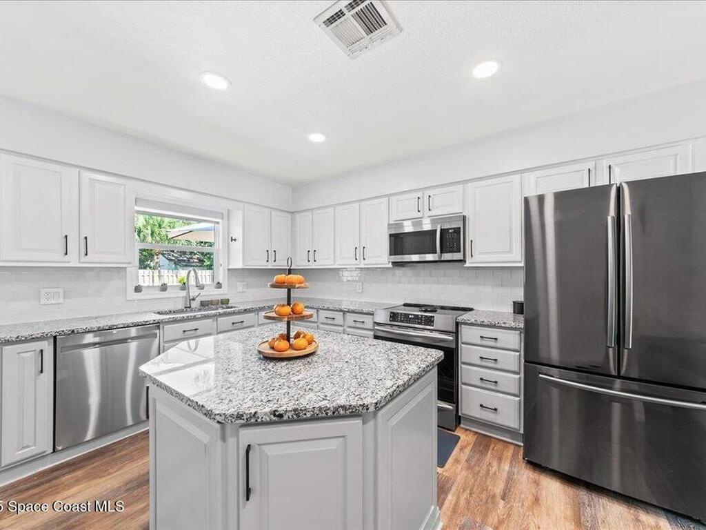 300 Oak Street, Melbourne Beach, FL 32951