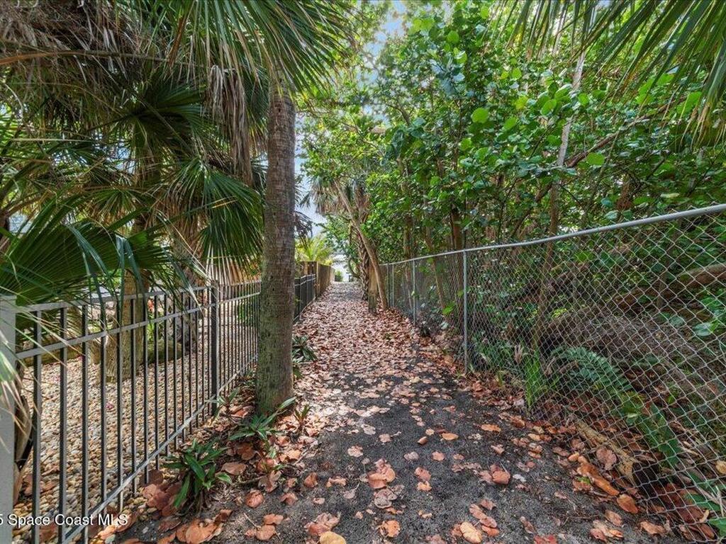 300 Oak Street, Melbourne Beach, FL 32951