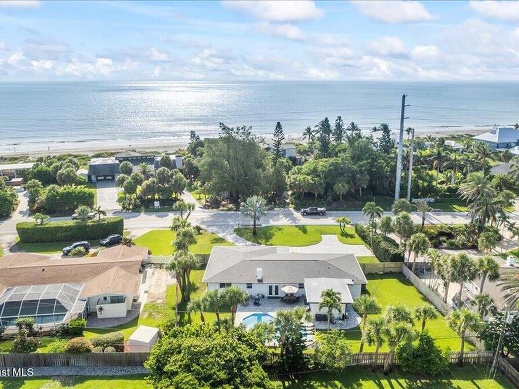 300 Oak Street, Melbourne Beach, FL 32951