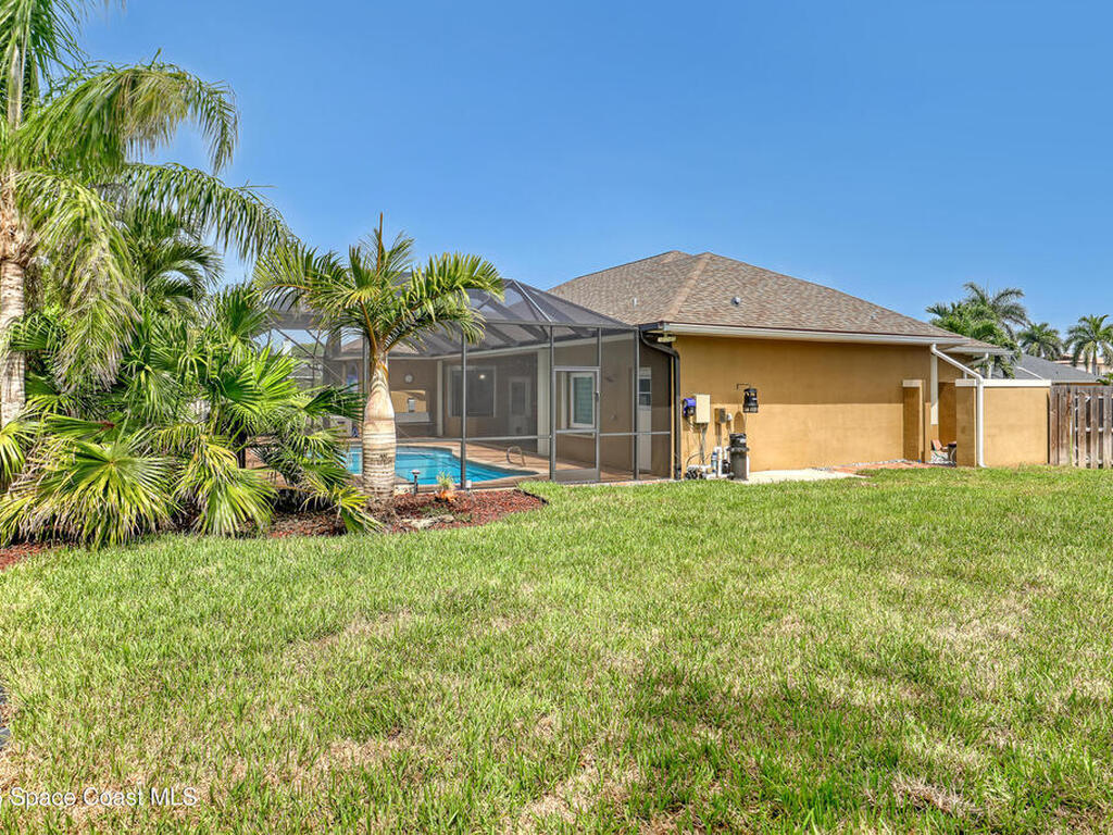 457 Veracruz Boulevard, Indialantic, FL 32903