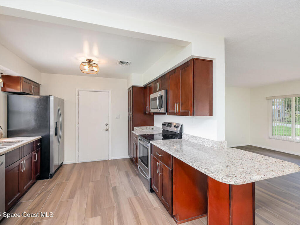 115 Gary Lane, Cocoa, FL 32922