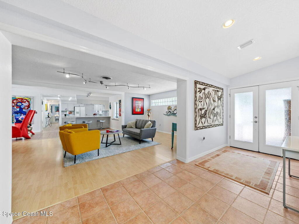 1732 Bay Shore Drive, Cocoa Beach, FL 32931