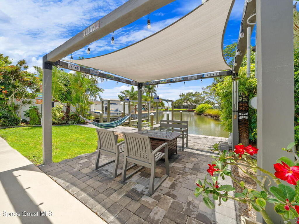1732 Bay Shore Drive, Cocoa Beach, FL 32931