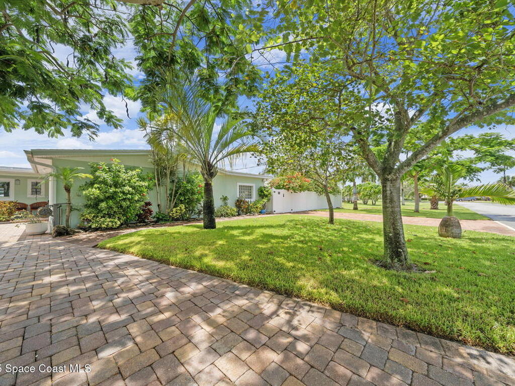 1732 Bay Shore Drive, Cocoa Beach, FL 32931