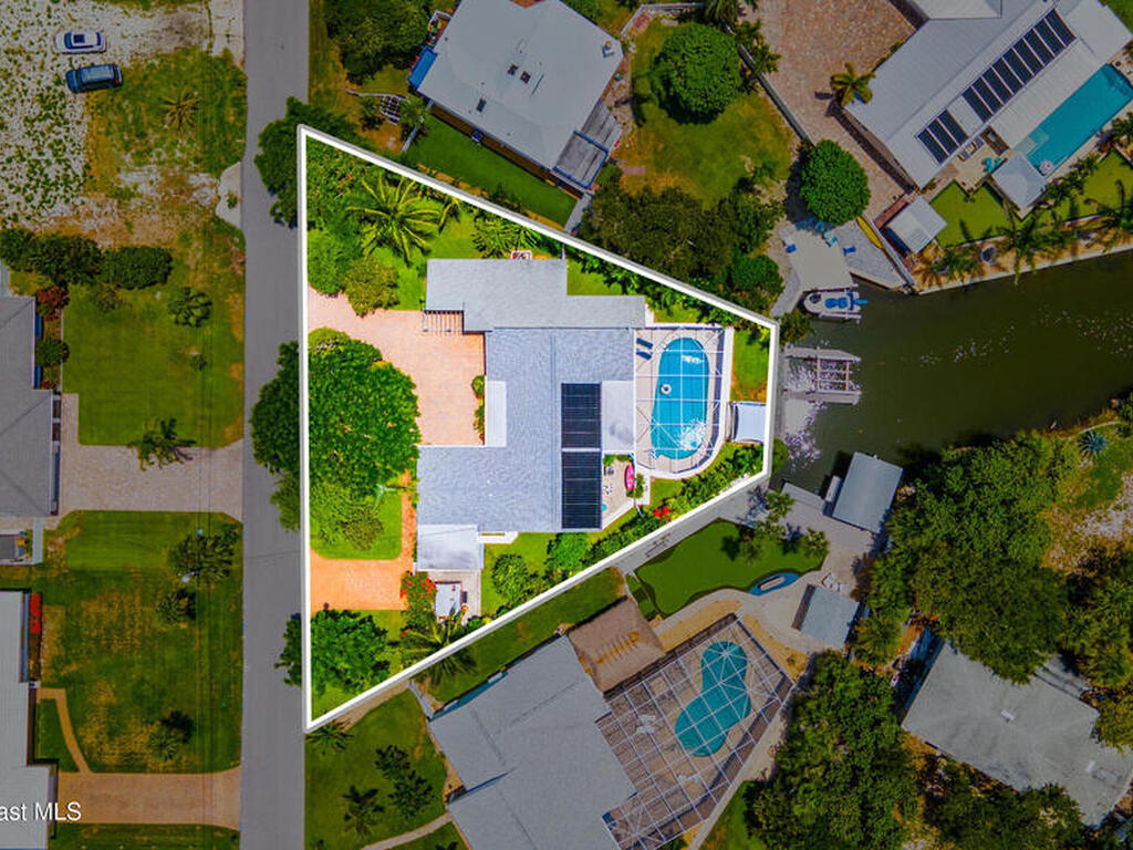 1732 Bay Shore Drive, Cocoa Beach, FL 32931